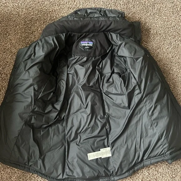 Patagonia Black Quilted Jacket - Picture 3 of 4
